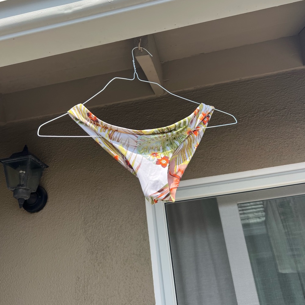 Roxy bikini bottoms